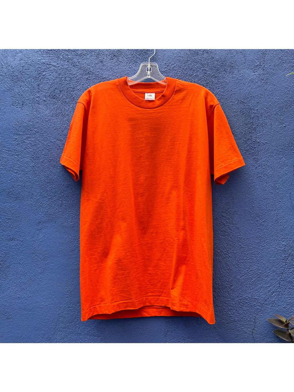 vintage 90s fruit of the loom single stitch orange cotton tee